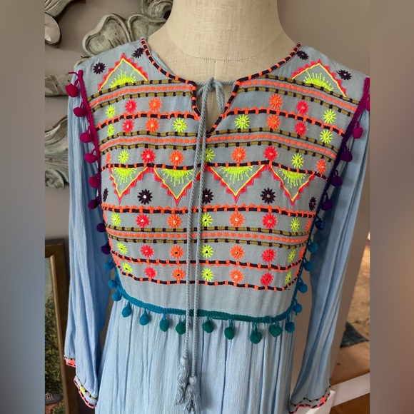 Glamorous Bloom Cover up - US 4 - Picture 2 of 5